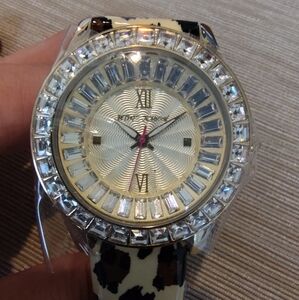 Betsey Johnson leopard watch. Like new.